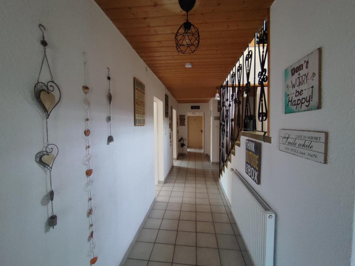 Haus Alpenhahn Apartment Венс Екстериор снимка