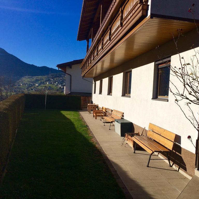 Haus Alpenhahn Apartment Венс Екстериор снимка